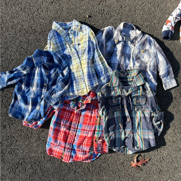 18 month flannel bundle - Picture 1 of 1